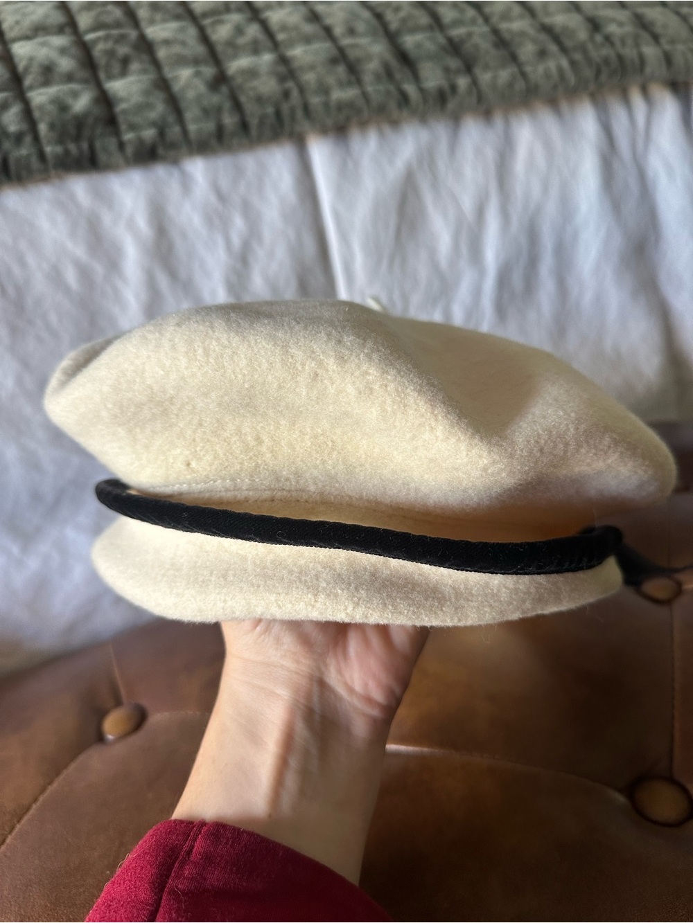 Classiques Entier Cream Wool Mariner Cap with Black Trim